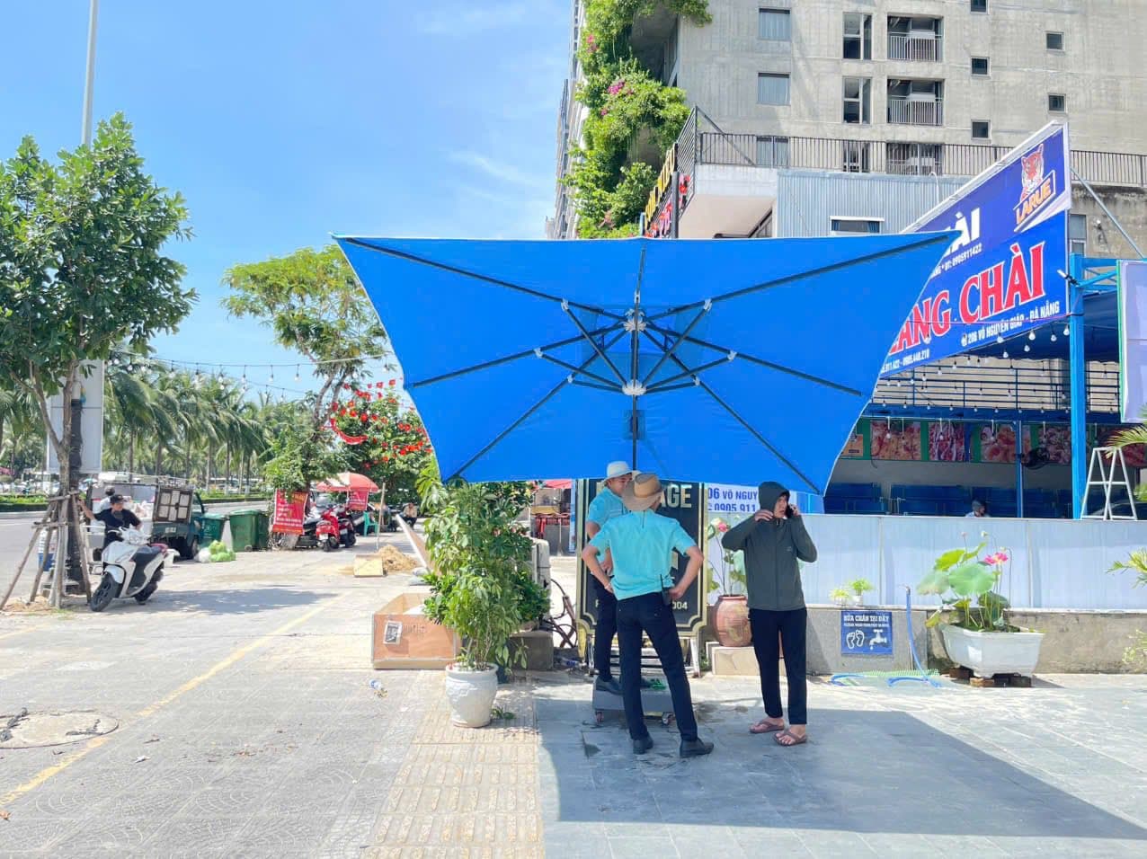 Dù che tại Đà Nẵng – Miễn phí thiết kế và in ấn nội dung lên áo dù